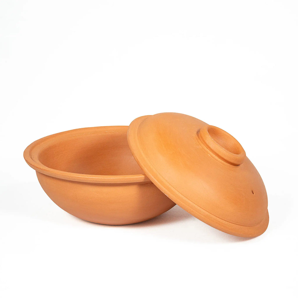 Maison Terracotta 3300 ml handmade terracotta cooking pot with clay lid open