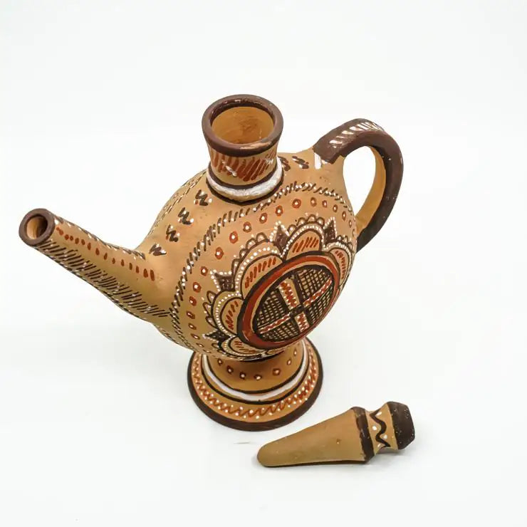NirvanaNiche Heritage Terracotta Spouted Bottle with Stopper – 750 ml