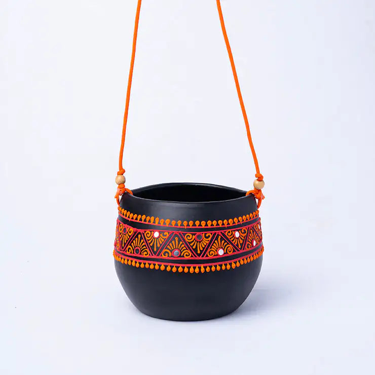 Maison Terracotta Hand-Painted Hanging Planter (2 Colors)