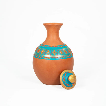 Maison Terracotta handmade Surahi with hand-painted terracotta lid 1500 ml