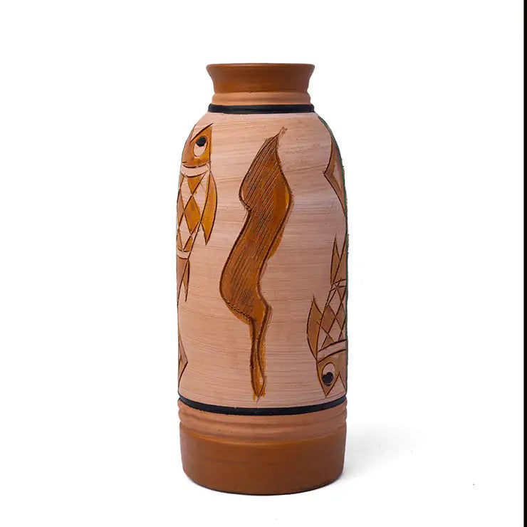 مزهرية من الطين المطلي يدويًا من ClayNest بعنوان "Fishscales Totem" (21.5 سم)