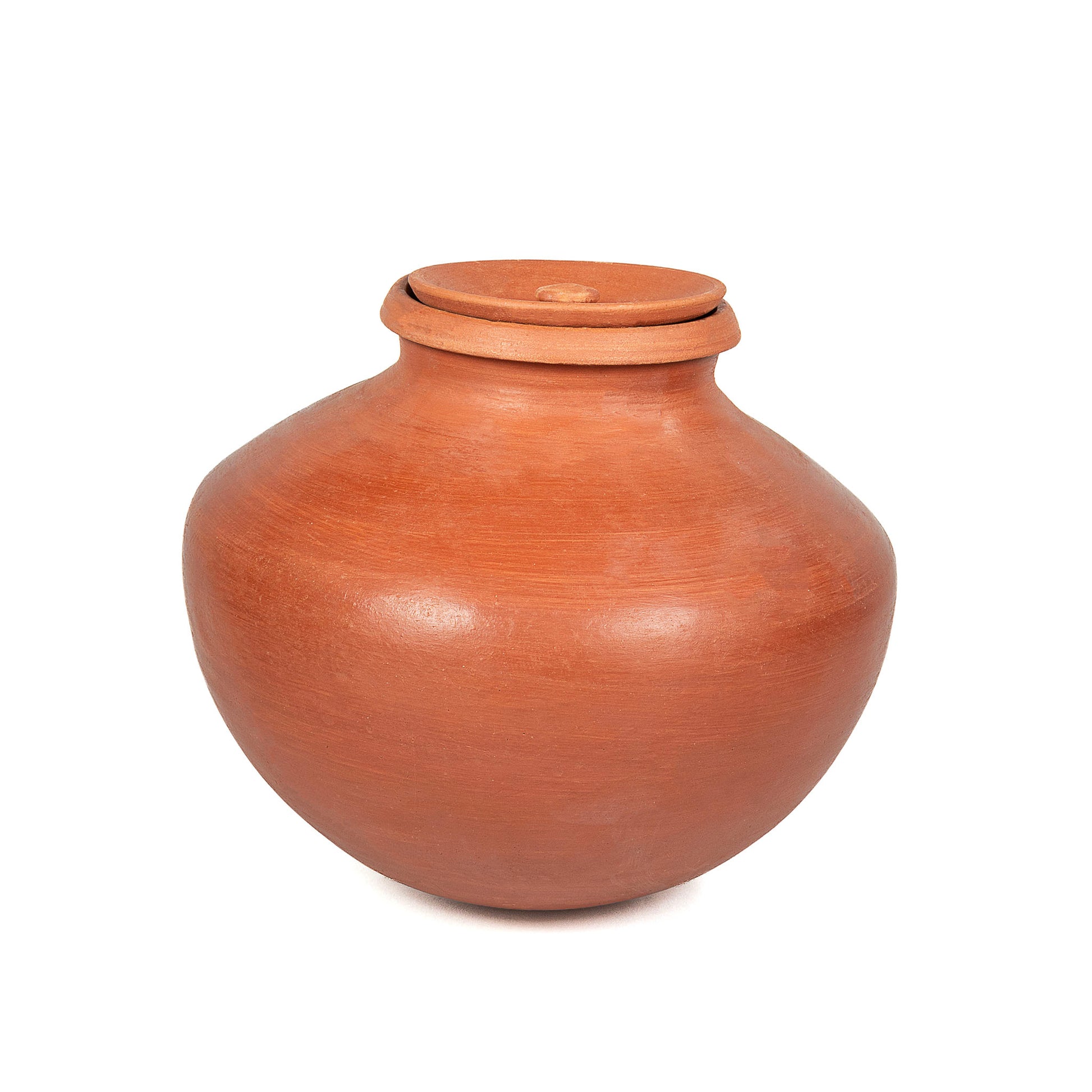 Natural 8L terracotta clay water pot in traditional home setting