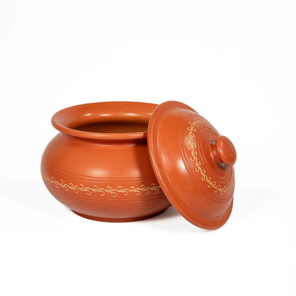 Round terracotta serving bowl with lid for rice biryani and curries