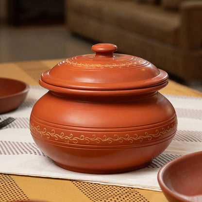 3000 ml round terracotta serving pot with decorative lid