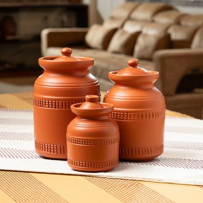 Terra Majlis terracotta storage jars with lids in three sizes