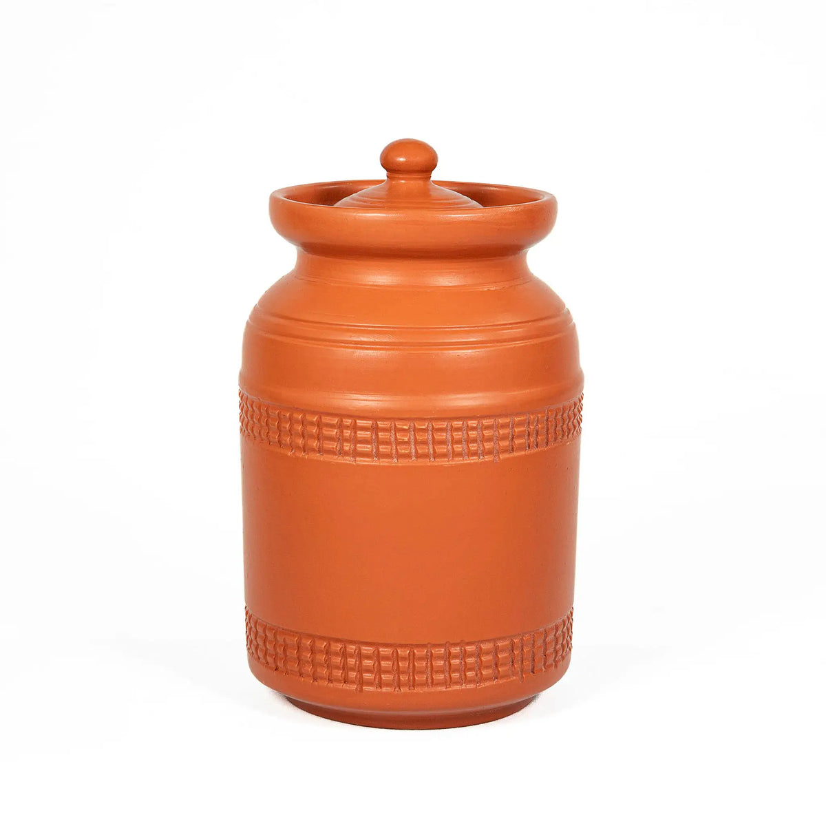 Large terracotta storage jar with lid from Terra Majlis collection