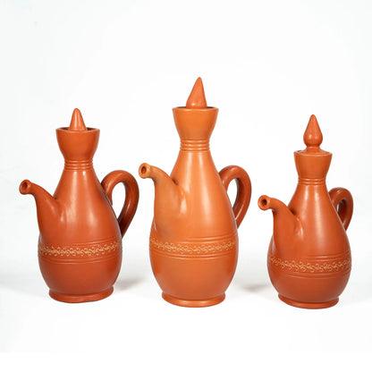Terra Majlis terracotta serving jugs with lids in 800 ml 1000 ml and 1500 ml sizes