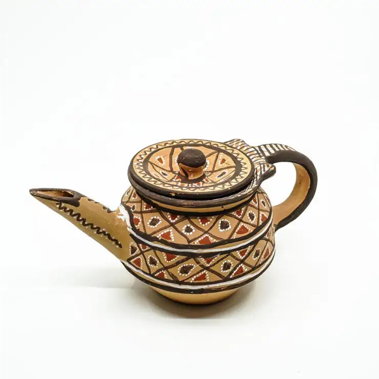 NirvanaNiche Heritage Terracotta Kettle with Lid – 650 ml