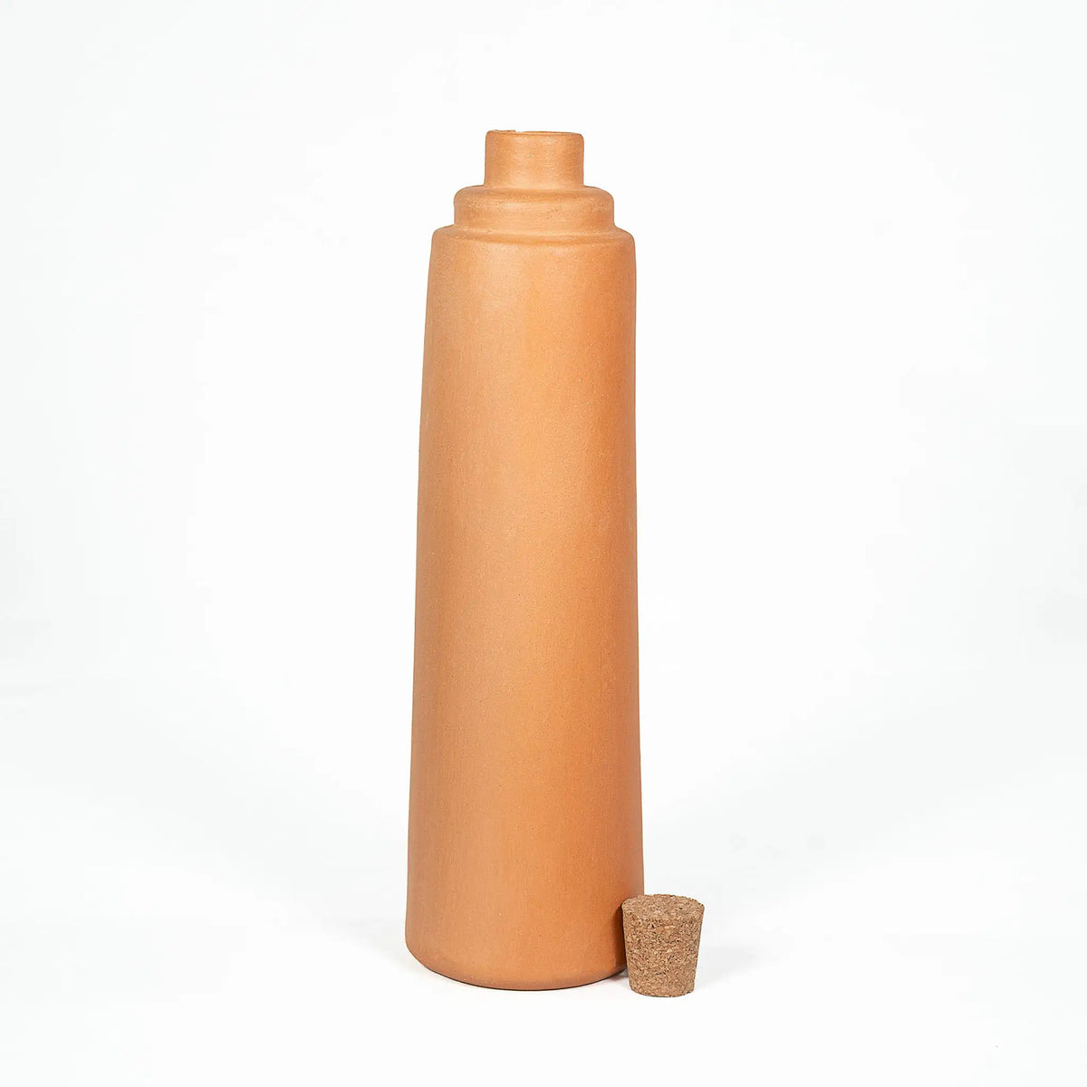 Terrapura natural clay water bottle 500 ml with removable cork stopper